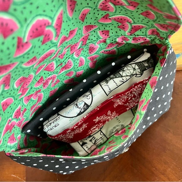 Black White Dots and Watermellon Print magnetic clasp Clutch Fabric clutch - Picture 5 of 6